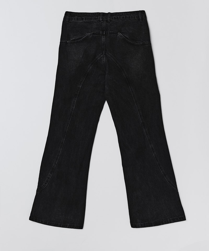 水洗修身丹寧褲 Washed Flared Denim Pants