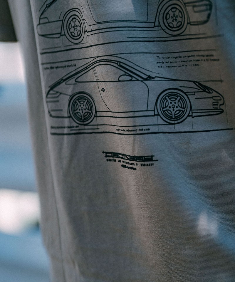 ORDINARY 手繪素描賽車TEE