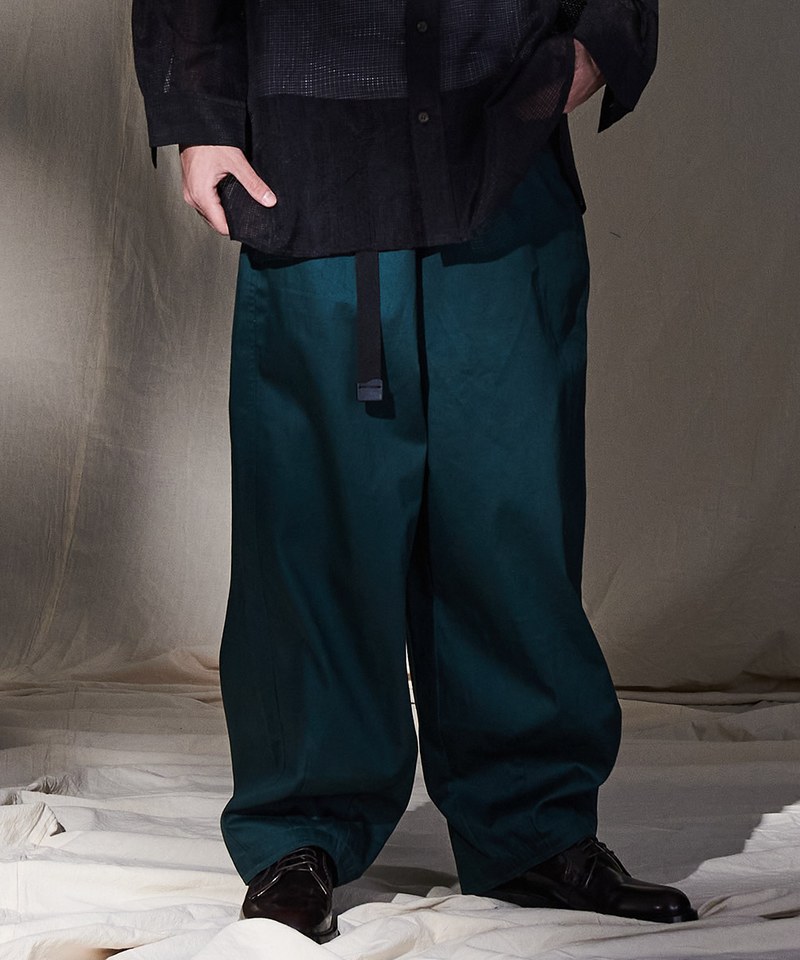COP4054- 斜紋棉質繭形寬褲
