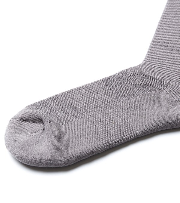 VACANT Crew socks 中筒休閒襪